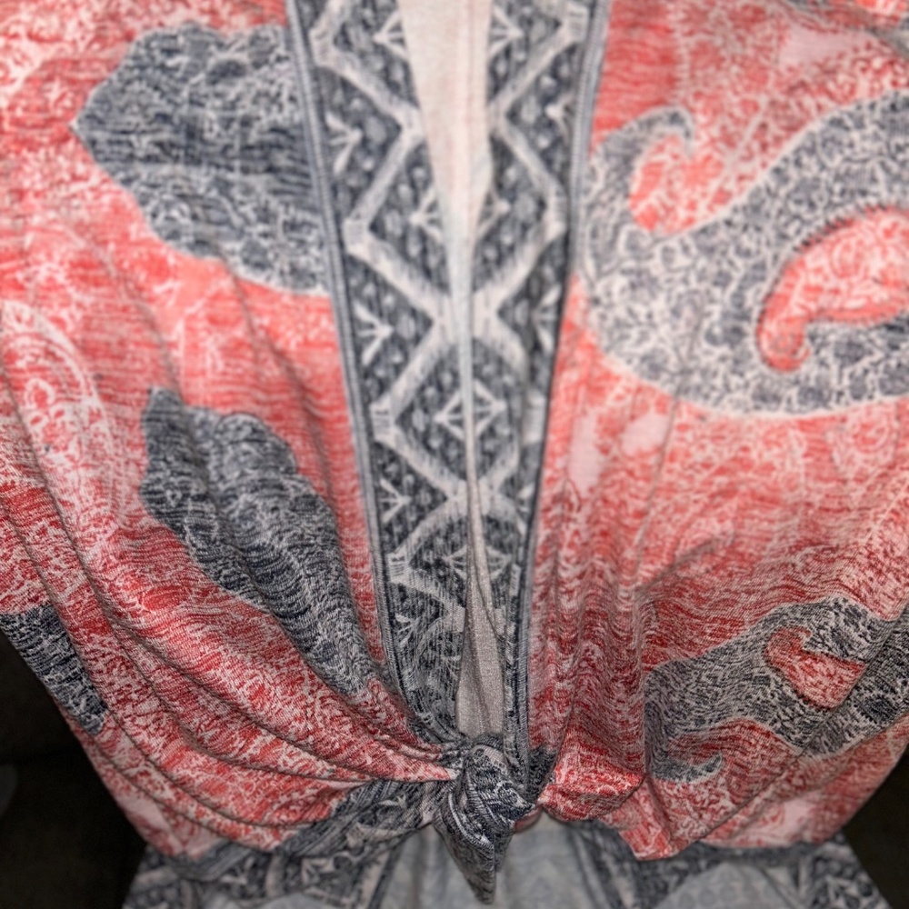 Sweater - Picture 8 of 10